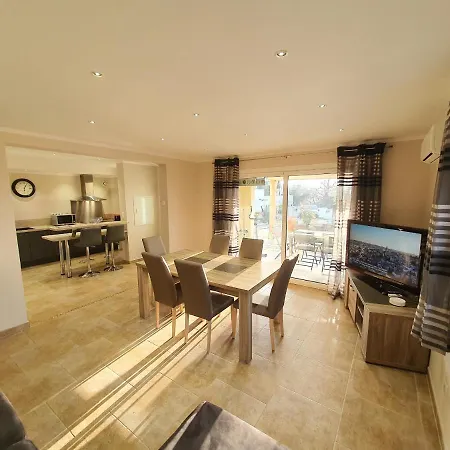 Apartament Piovanacce - T3 Avec Pisicne Privee 10min De Saint-florent *